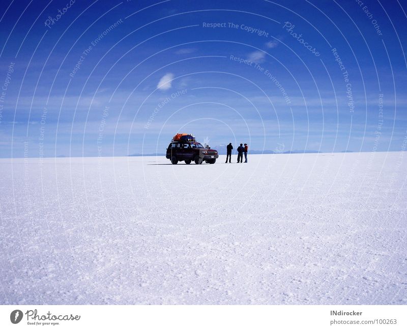 Himmel & Erde so nah... Salzsee Salar de Uyuni Bolivien Unendlichkeit faszinierend Naturphänomene Sehnsucht Fernweh ruhig Vollendung Ferne Jungentraum Roadtrip