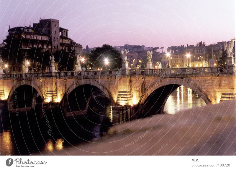 Bella Roma! Italien Ferien & Urlaub & Reisen Sonne Sonnenuntergang Stadt Architektur Tiber Fluss Brücke Licht Stimmung Abend Nacht Straße Laterne Wasser Himmel