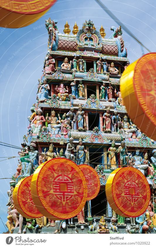 Sri Mariamman Tempel Skulptur Kultur Stadt Altstadt Kirche Dach blau mehrfarbig gelb orange Ferien & Urlaub & Reisen Spiritualität Hinduismus Esprit Singapore