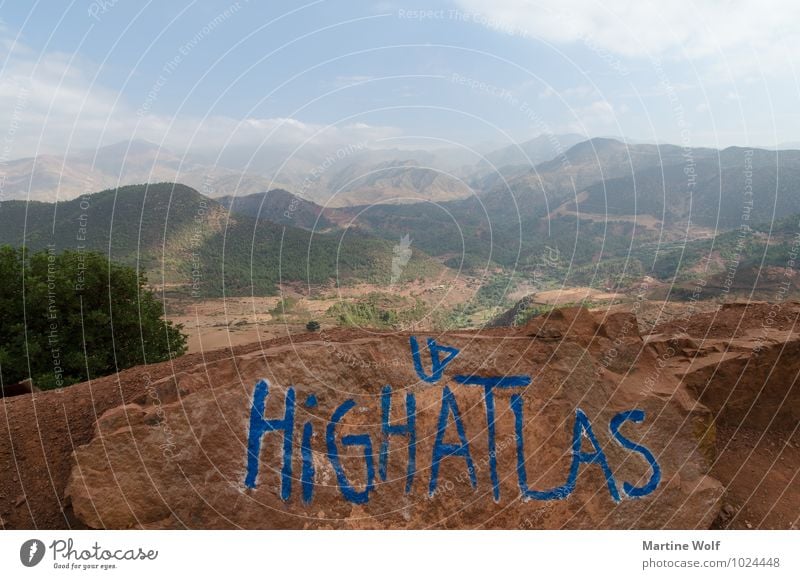 HIGH ATLAS II Natur Landschaft Berge u. Gebirge Atlas Marokko Afrika Ferien & Urlaub & Reisen Ferne Tizi n’Tichka Pass Farbfoto Außenaufnahme Menschenleer