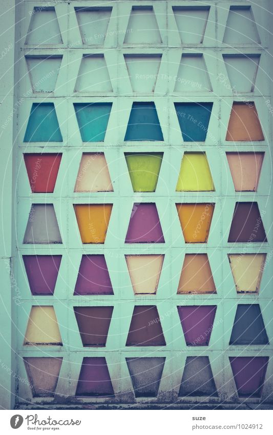 Retro | in Form und Farbe Stil Design Dekoration & Verzierung Kunst Kultur Gebäude Architektur Mauer Wand Fassade Zeichen außergewöhnlich eckig einfach