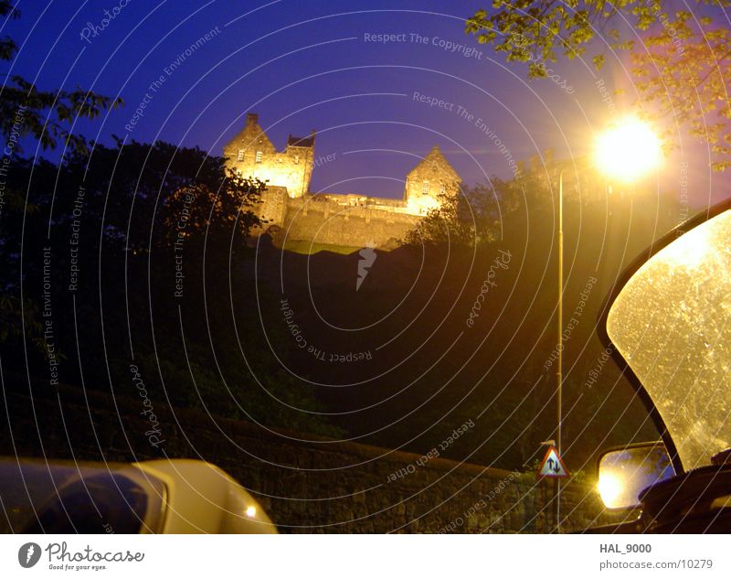 Edinburgh_1 Schottland Nacht Licht Langzeitbelichtung historisch Burg oder Schloss