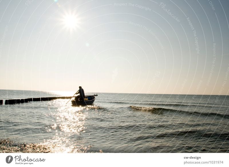 Fischer mit Boot auf See Silhouette Wasser Strand