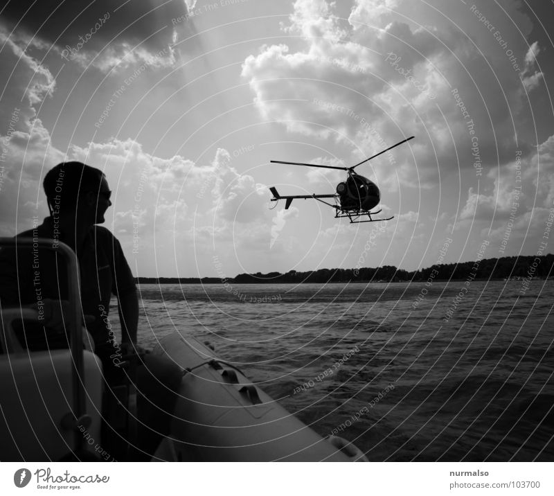 zu Wasser zu Lande zu Luft Wasserfahrzeug Flugzeug Hubschrauber Schlauchboot Stimmung Flughafen Luftverkehr Wind WASSERLANDUNG Technik & Technologie
