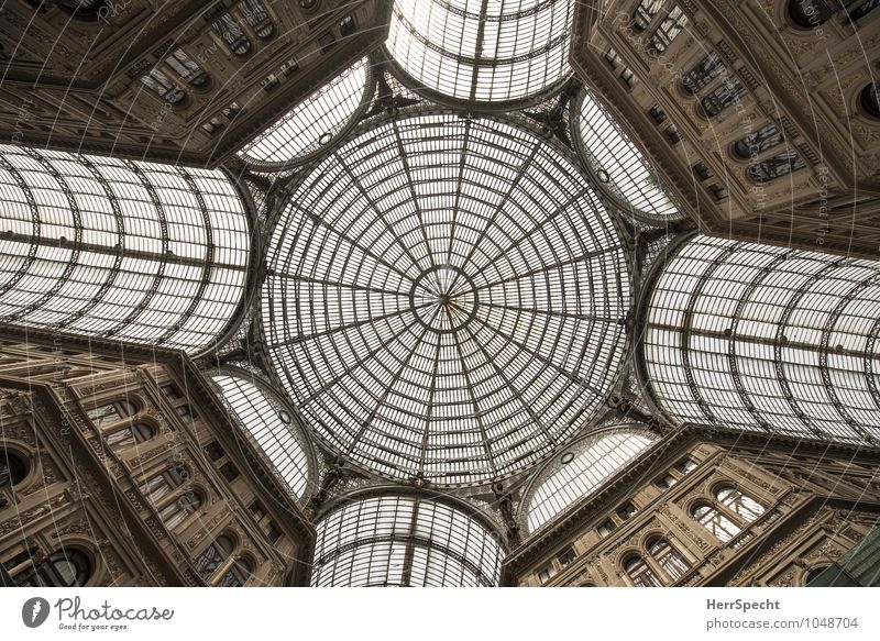 Galleria Umberto I Neapel Italien Bauwerk Gebäude Architektur Dach Sehenswürdigkeit Wahrzeichen Glas Stahl alt ästhetisch außergewöhnlich groß historisch schön