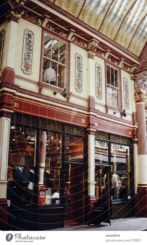 London Shopping Gebäude historisch Architektur Arcaden