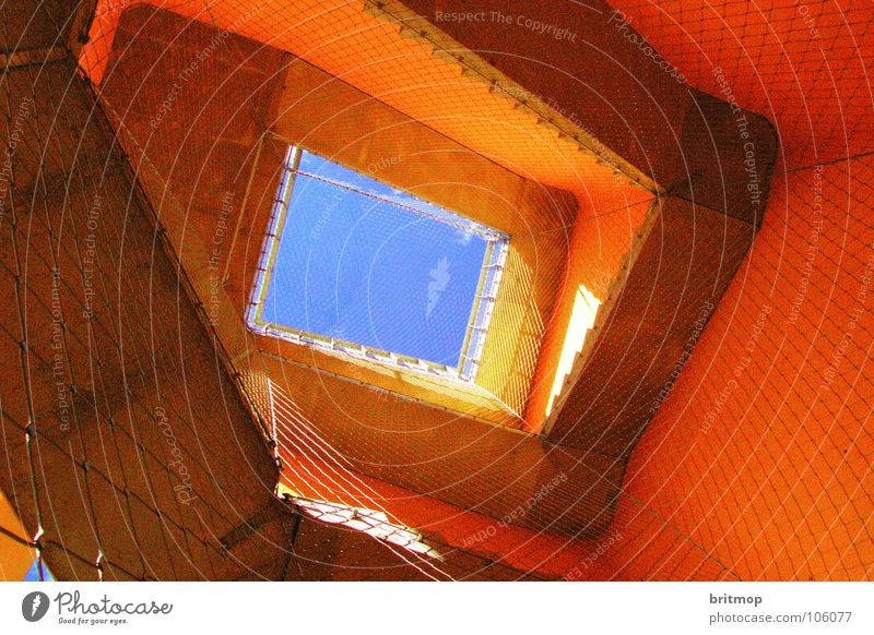 himmel Gitter Nebra Himmel Wahrzeichen Denkmal Detailaufnahme orange Treppe Turm blau mittelberg sky stairs lattice blue