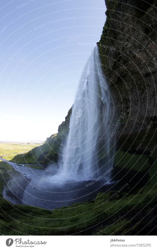 ISLAND / Seljalandsfoss Umwelt Natur Landschaft Pflanze Urelemente Wasser Nebel Felsen Berge u. Gebirge Schlucht Küste Flussufer Meer Atlantik Wasserfall
