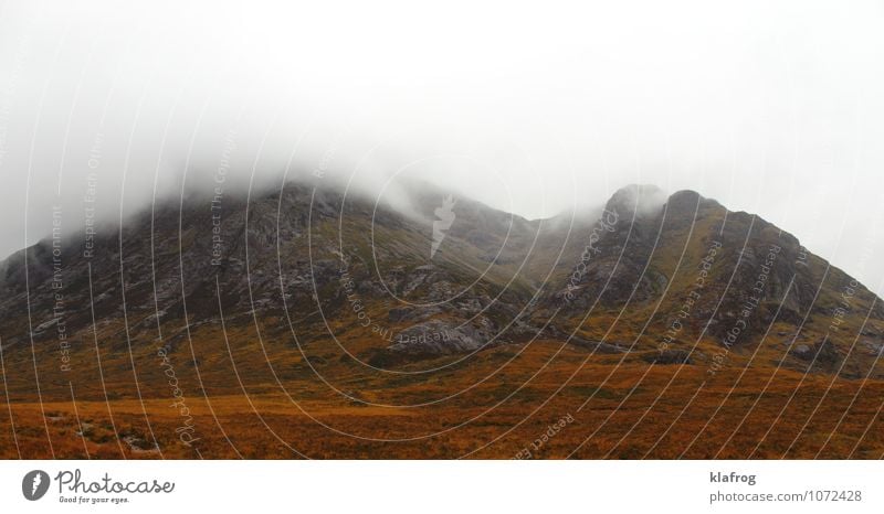 Whisky-Farben-Spiel Ferien & Urlaub & Reisen Ausflug Abenteuer Berge u. Gebirge Luft Wolken schlechtes Wetter Unwetter Sturm Nebel Regen Moos Schottland