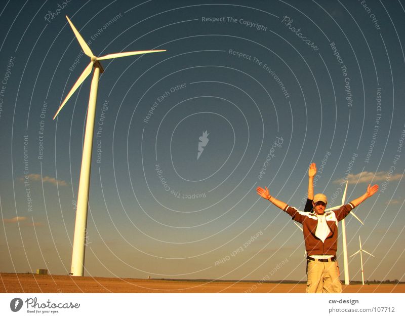 die nachahmung Windkraftanlage Propeller regenerativ ökologisch umweltfreundlich Technik & Technologie Umweltverschmutzung Industrielandschaft Blauer Himmel