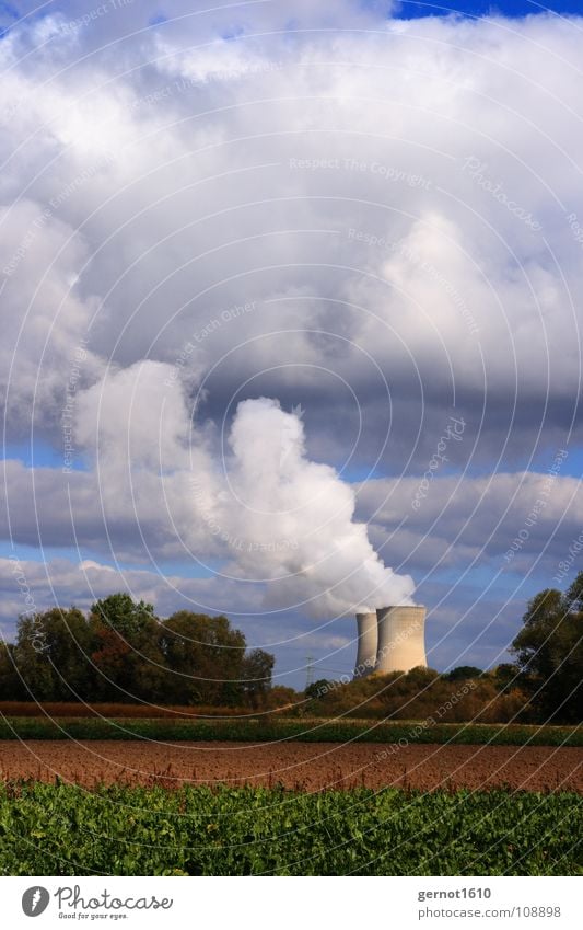 Energie Wasserdampf Kernkraftwerk Energiewirtschaft Wolken Kühlung Entwicklung Technik & Technologie High-Tech Desaster Strahlung Umweltverschmutzung Foyer