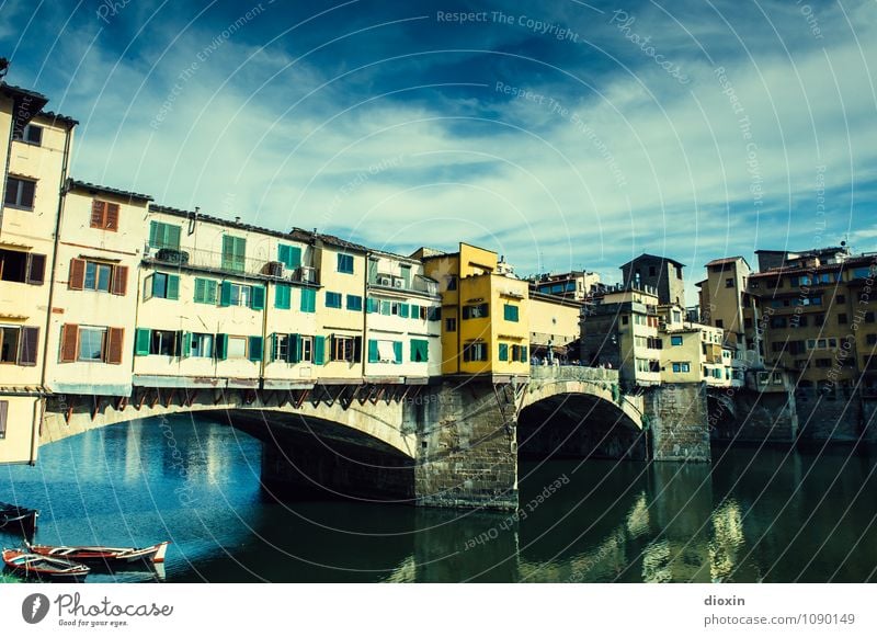 Ponte Vecchio [1] Ferien & Urlaub & Reisen Tourismus Sightseeing Städtereise Sommer Sommerurlaub Himmel Wolken Schönes Wetter Fluss Arno Florenz Italien Stadt