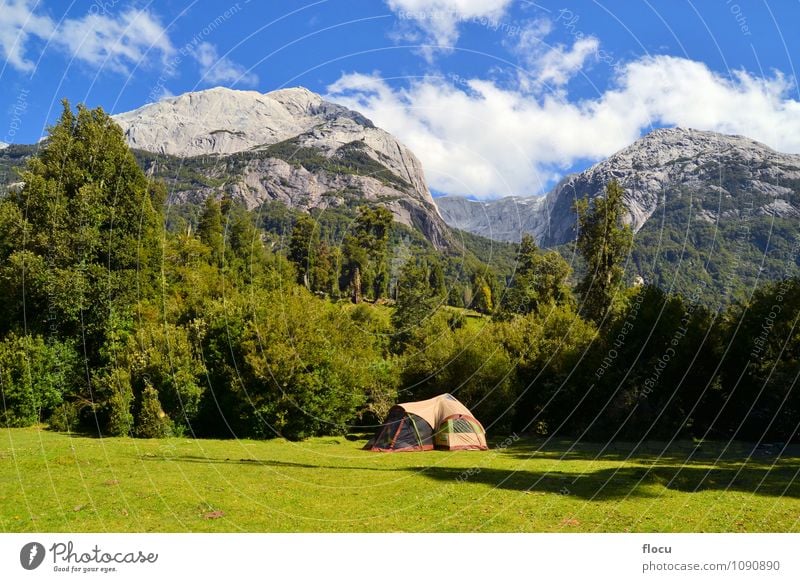Basislager für Klettern und Bergsteigen in Patagonien, Chile schön Ferien & Urlaub & Reisen Camping Sommer Berge u. Gebirge wandern Wind Gletscher See Abenteuer