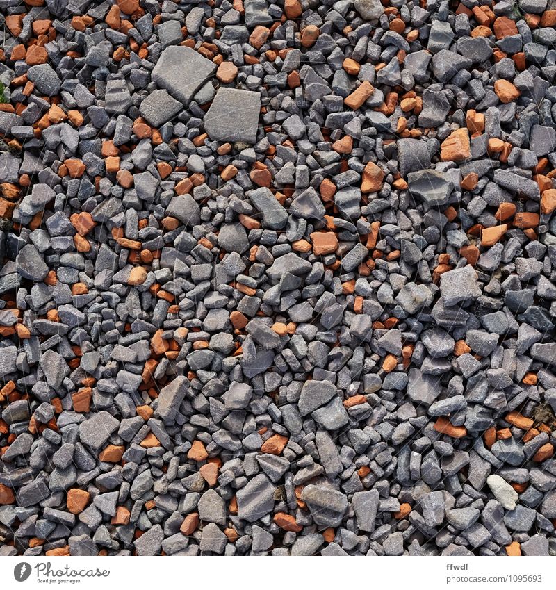 Führ mich zum Schotter Umwelt Erde Wege & Pfade Stein kaputt grau orange Verfall Vergänglichkeit Wandel & Veränderung Bauschutt Schutthaufen Farbfoto