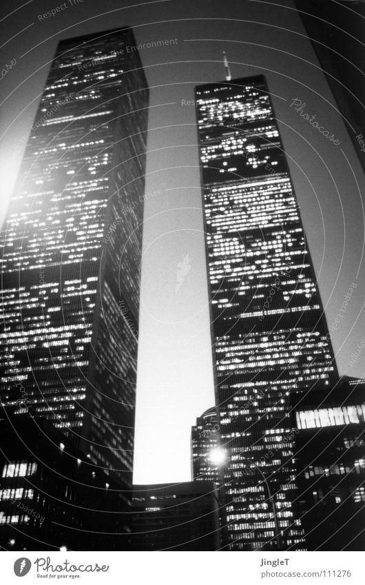 in nur einem augenblick New York City Amerika World Trade Center Manhattan Wahrzeichen ehrgeizig Beruf Karriere Tradition Anschlag Panik Zusammenbruch Trauer