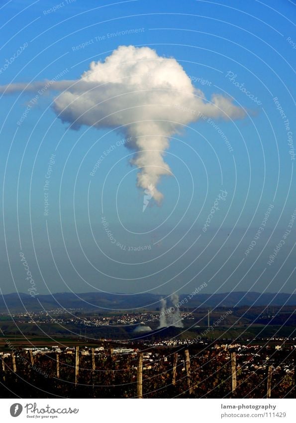 Strahlendes Wetter verstrahlt Kernkraftwerk Strahlung nuklear Elektrizität Umweltverschmutzung Saurer Regen Abgas Kohlendioxid Baden-Württemberg Verdunstung