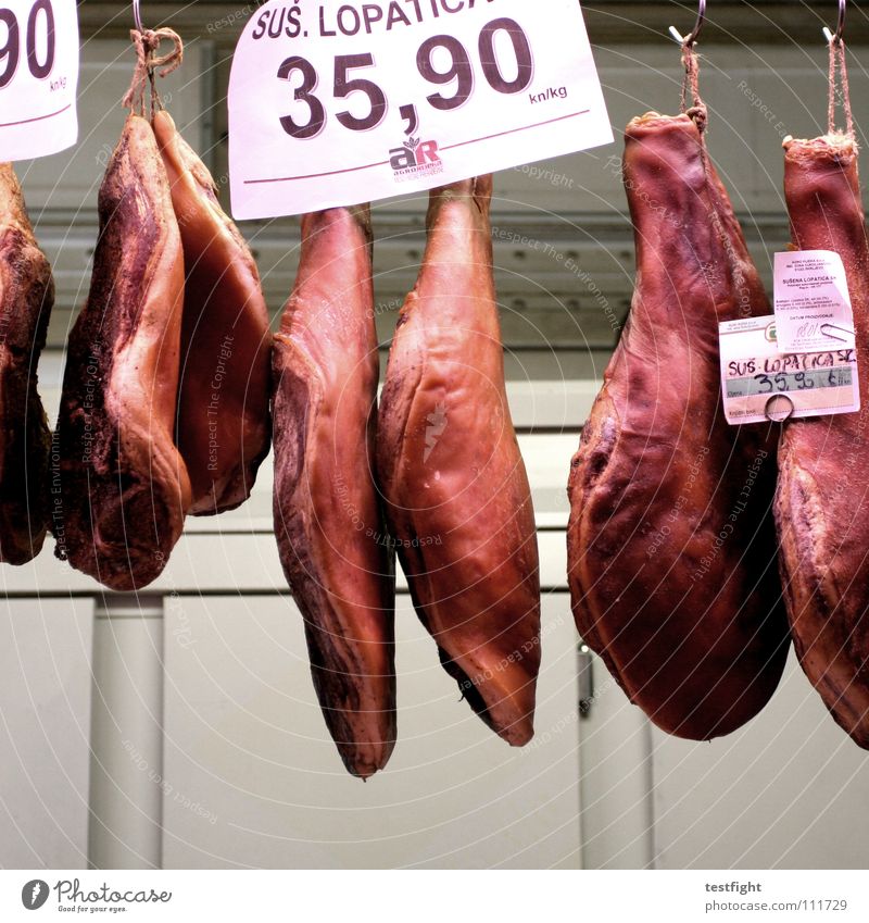 abgehangen Fleisch Wurstwaren Schinken Ernährung rot Lebensmittel gut Fett Markt meat red