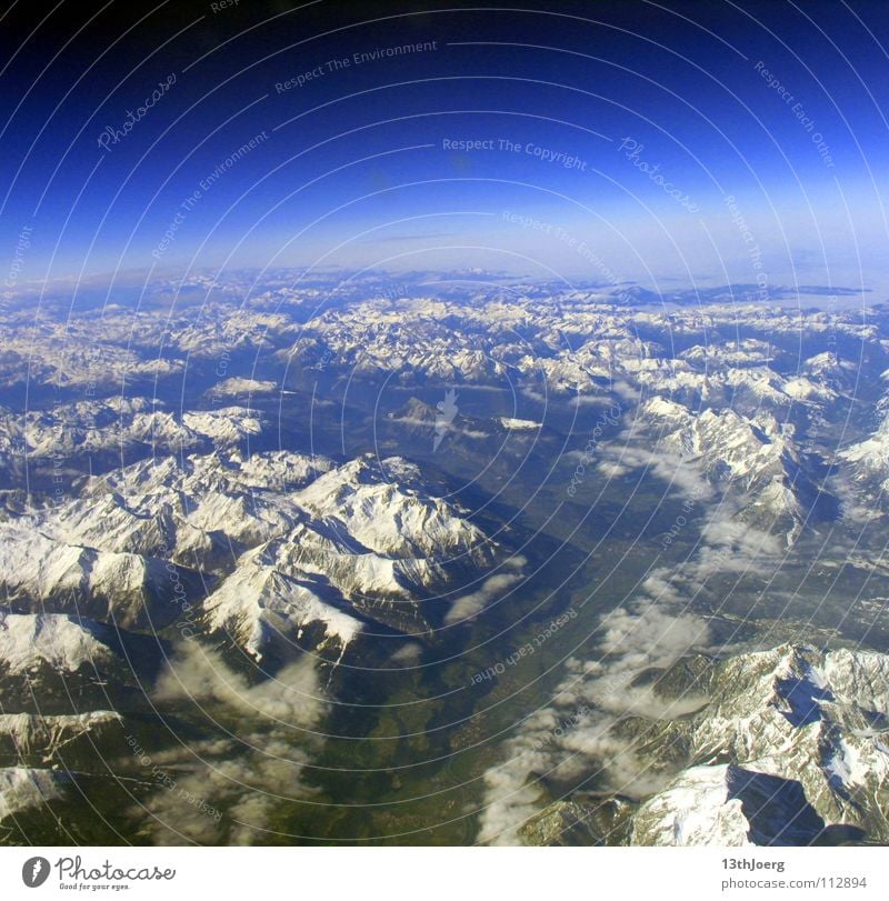 AlpenKosmos Tourismus Ferne Freiheit Berge u. Gebirge Segelfliegen Pilot Karriere Luftverkehr Medien Umwelt Landschaft Erde Wolken Horizont Klima Schnee Gipfel