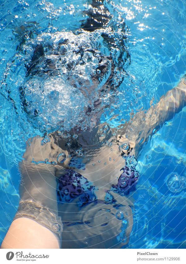 Wassernixe Lifestyle Reichtum Wassersport feminin Junge Frau Jugendliche Körper 1 Mensch 13-18 Jahre Kind Strand Meer Schwimmen & Baden ästhetisch lustig