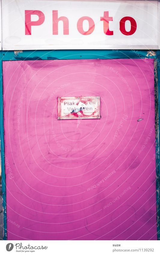 Weibsbild Mauer Wand Schriftzeichen Schilder & Markierungen Hinweisschild Warnschild eckig einfach verrückt trashig rosa Freizeit & Hobby Dienstleistungsgewerbe