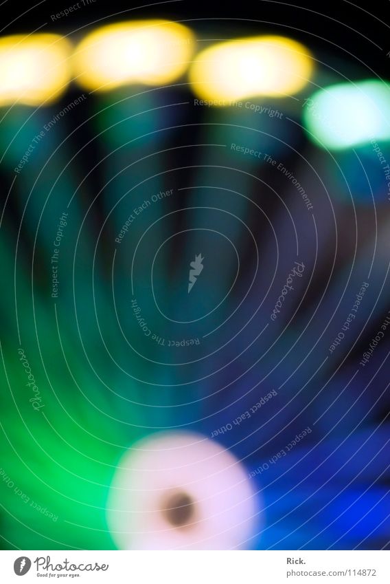 .Glühwein Exzess Riesenrad abstrakt Detailaufnahme Bildausschnitt Anschnitt Unschärfe leuchtende Farben Farbenspiel Lichtspiel Lichtfleck Lichtpunkt