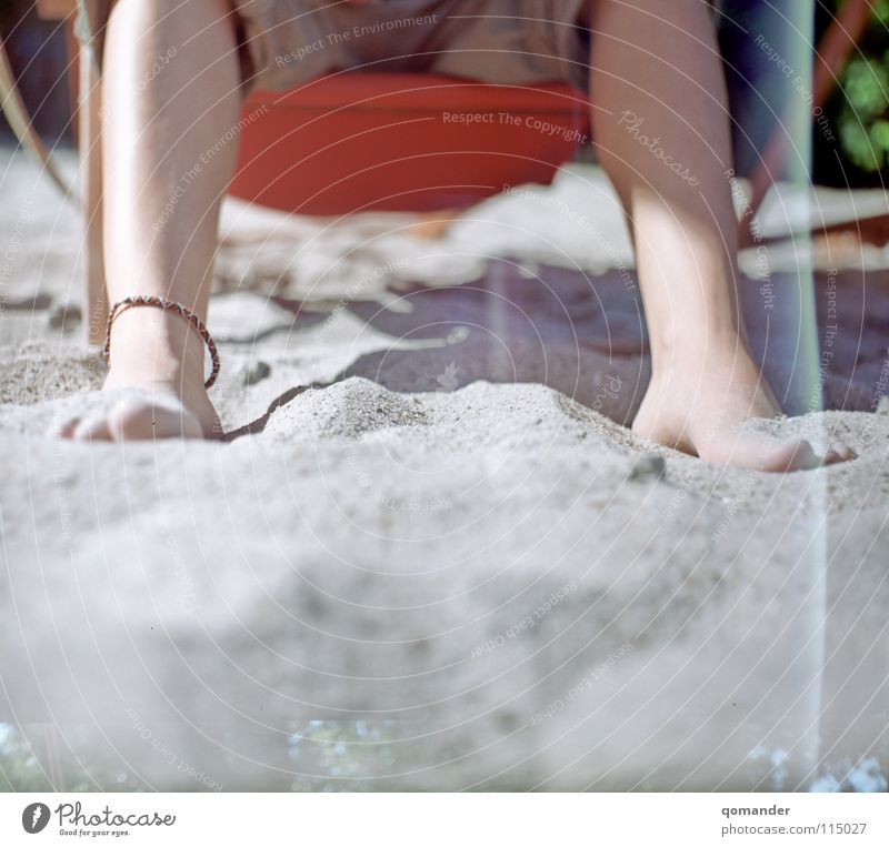 Warmer Sand Strandbar Sommer Liegestuhl Erholung Ferien & Urlaub & Reisen Schmuck Mittelformat Rheinstrand Fuß Beine Wärme 6x6 Belichtungsfehler