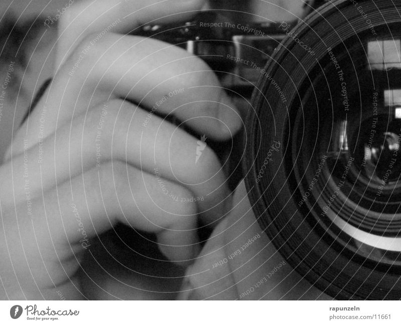 Bitte lächeln Hand Fotografieren Reflexion & Spiegelung Handwerk Fotokamera Minolta Objektiv Tamron photografieren Linse SLR Auslöser
