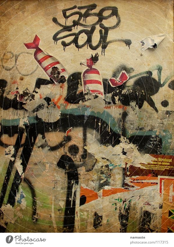 karolinenviertel 1 Straßenkunst Typographie Kunst Farbdose Hausmauer Mauer Wand Politik & Staat Graffiti Wandmalereien Hamburg Grafik u. Illustration zeitgeist