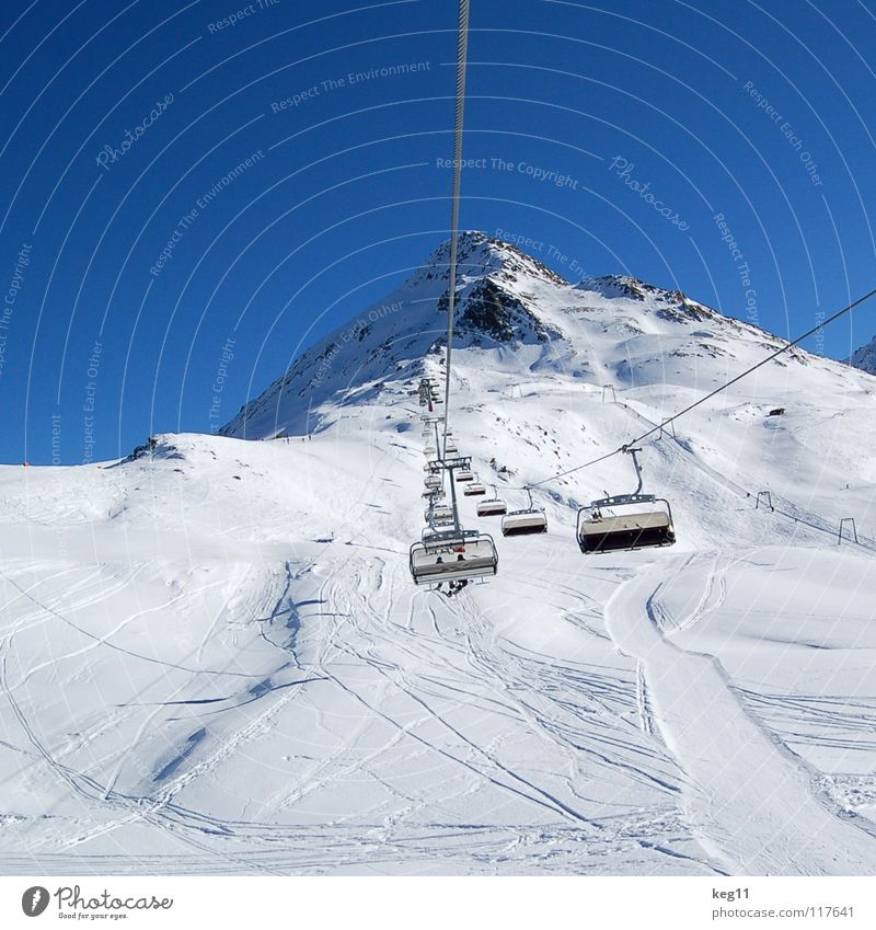 Schweben Gletscher Österreich weiß Winter Snowboard Wintersport Ferien & Urlaub & Reisen Sport St. Jakob Seilbahn Sesselbahn Berge u. Gebirge Eis Schnee Klima