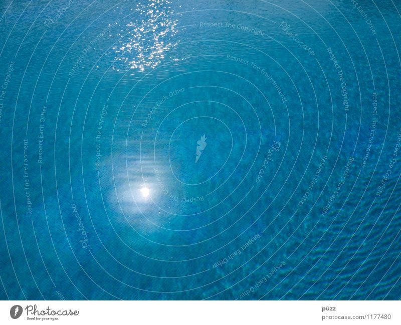 Blau Wellness Wohlgefühl Zufriedenheit Erholung Spa Schwimmen & Baden Ferien & Urlaub & Reisen Tourismus Sommer Sommerurlaub Sonne Sport Wassersport tauchen