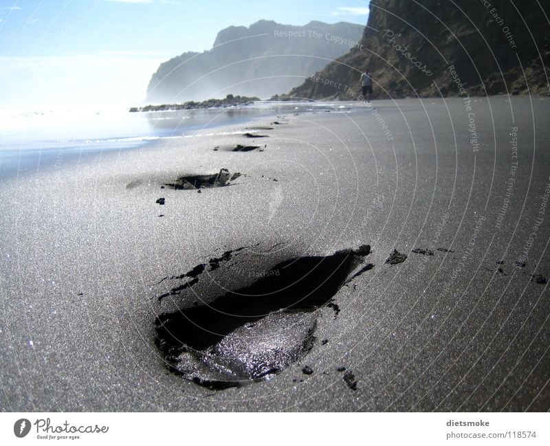 Piha Beach Strand Fußspur Meer Neuseeland Küste Erde Sand Karekare Northland Barfuß