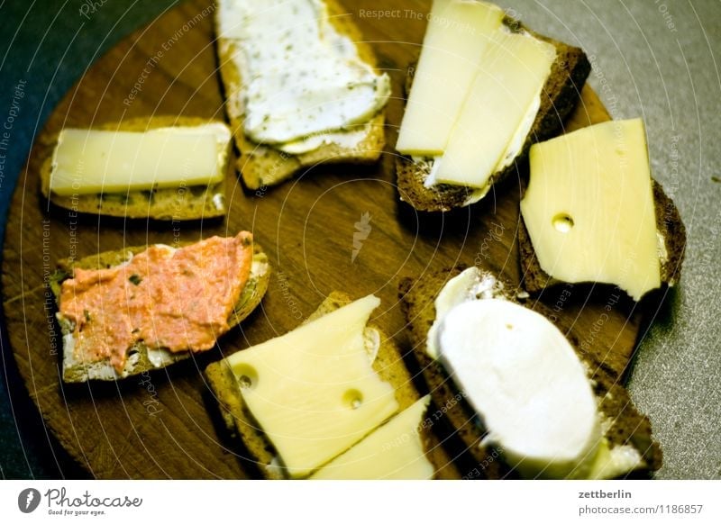 Sieben Schnittchen Gesunde Ernährung Speise Essen Foodfotografie Vegetarische Ernährung Brot Belegtes Brot schnitte schnittchen Büffet Käse Schnittkäse Molkerei
