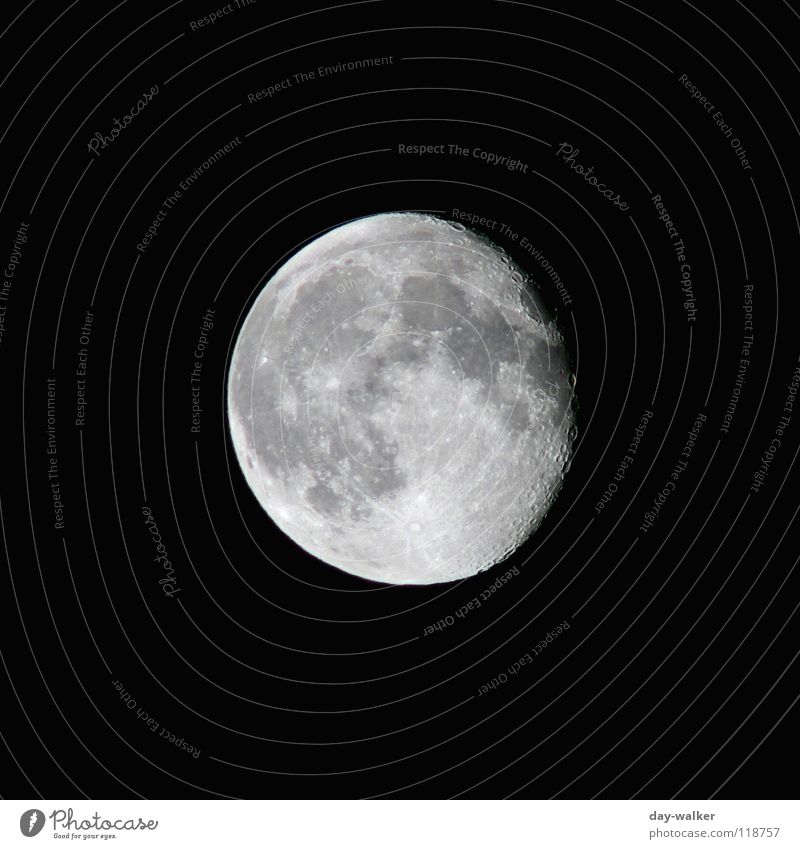 Anziehungspunkt Planet Astrologie Licht dunkel Ferne Zoomeffekt rund Nacht Schwarzweißfoto Mond orbit Weltall Schatten hell Kreis Vor dunklem Hintergrund