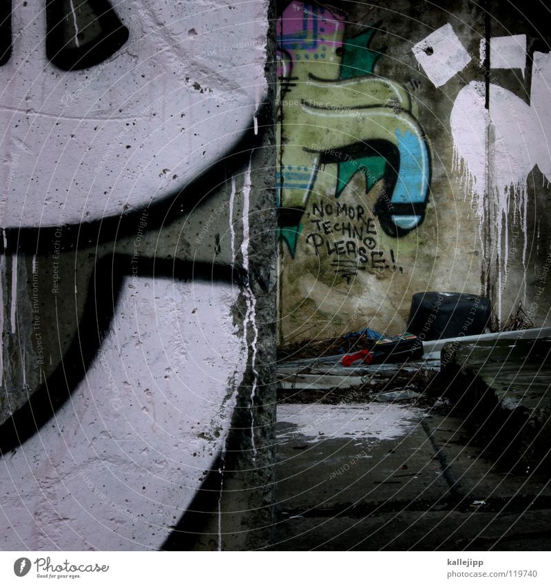 schlag/wörter Verlauf fließen rosa Wand Beton Ghetto Elendsviertel Schmiererei ungesetzlich Mauer Hinterhof Spray Tagger Straßenkunst Stadt Müllhalde