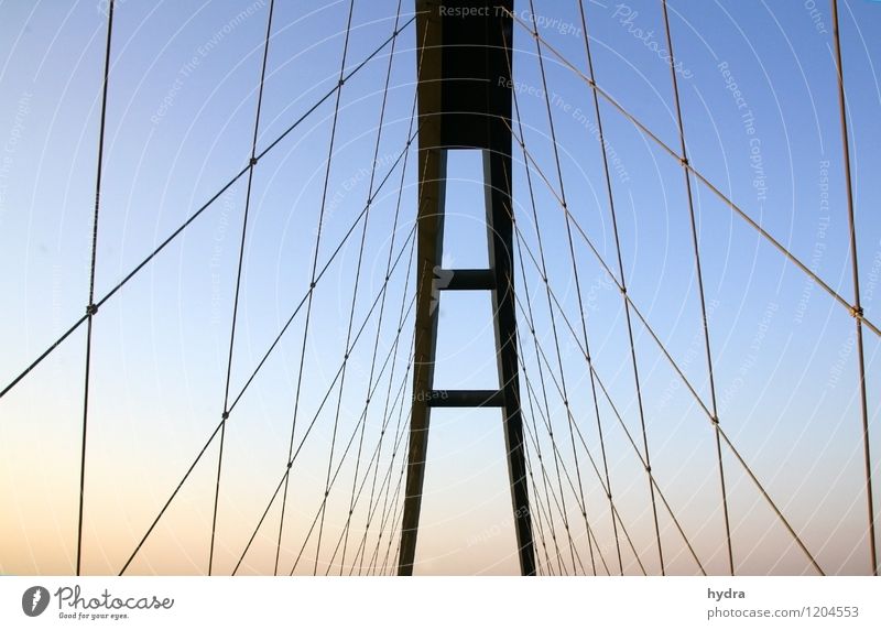 Fahrt ins Blaue Ferien & Urlaub & Reisen Insel Baustelle Ingenieurwesen Architektur Stahlkonstruktion Stahlbrücke Drahtseil Himmel Wolkenloser Himmel Sommer