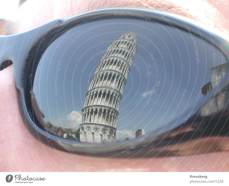 Der schiefe Turm Italien Toskana Sonnenbrille Kunst PISA-Studie Gesicht Sehenswürdigkeit Neigung