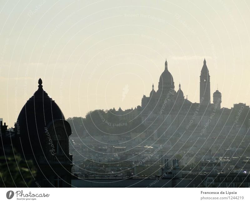 Silhouette des Sacré Coeur Städtereise Architektur Wolkenloser Himmel Horizont Paris Frankreich Europa Hauptstadt Stadtzentrum Menschenleer Kirche Bauwerk