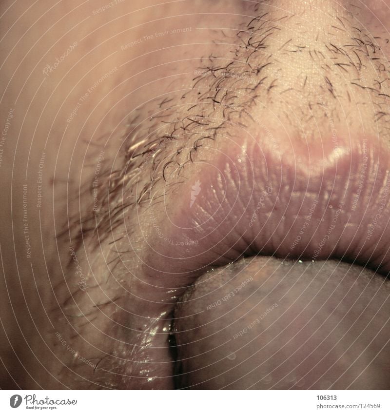 CONTAMINATED: ORAL [3/6] Mund Lippen Bart Dreitagebart Ekel mündlich Bäh unrasiert Zunge Rasieren Körperpflege Zahnpflege Sauberkeit Bartstoppel Bartansatz