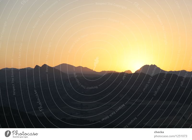 Sunset Ronda Umwelt Natur Landschaft Sonnenaufgang Sonnenuntergang Hügel Berge u. Gebirge leuchten träumen Zufriedenheit Erholung erleben Identität Skyline