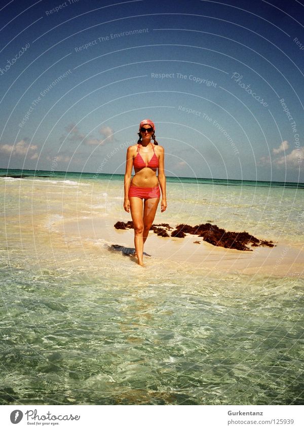 Isla de Mujer Yucatan Fraueninsel Ferien & Urlaub & Reisen Strand Küste Meer Bikini Traumstrand Trauminsel Sandbank türkis rosa Zopf Sonnenbrille Kopftuch