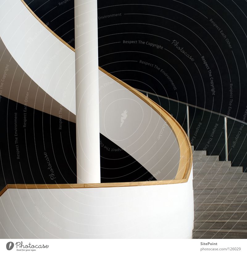 Treppe weiß aufsteigen grau schwarz Architektur Step white black Geländer Architectur