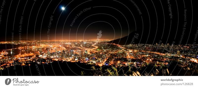 Kapstadt by night Südafrika Stadt Tafelberg Afrika Panorama (Aussicht) Africa Kap der guten Hofnung Tabelmountain SA groß Panorama (Bildformat)