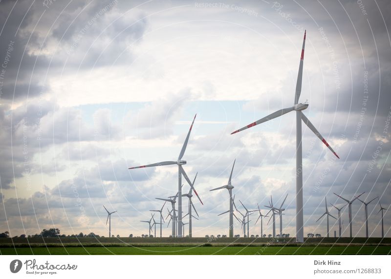 Windkraftanlagen in Dithmarschen Landwirtschaft Forstwirtschaft Technik & Technologie Wissenschaften Fortschritt Zukunft Energiewirtschaft Erneuerbare Energie