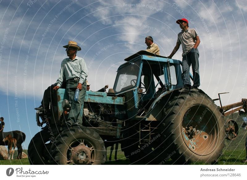 Landarbeit Landwirtschaft Aussicht Feldarbeit Traktor 3 argiculture Natur