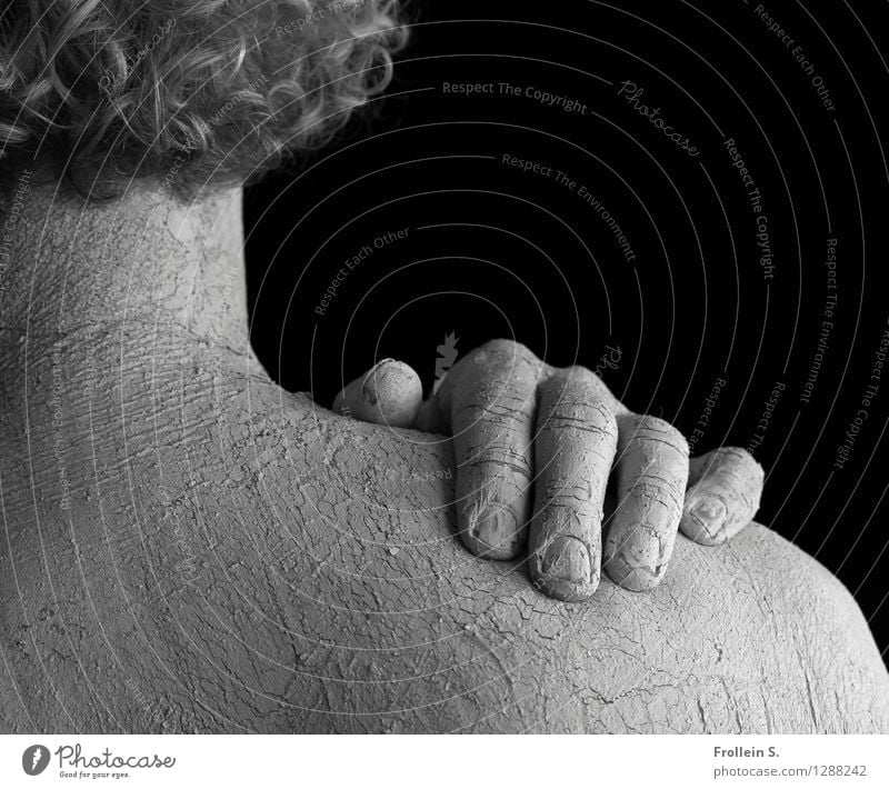 Head and Shoulder maskulin Mann Erwachsene Haut Kopf Haare & Frisuren Rücken Hand Finger Hals Nacken Hautfalten 1 Mensch 45-60 Jahre berühren ästhetisch