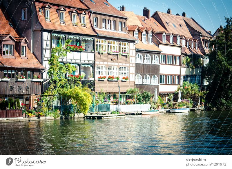Klein Venedig. Venedig Flair in Bamberg.  Der Fluß , die Alten Fachwerkhäuser und blauer Himmel. Design harmonisch Ausflug Häusliches Leben Umwelt Wasser Sommer
