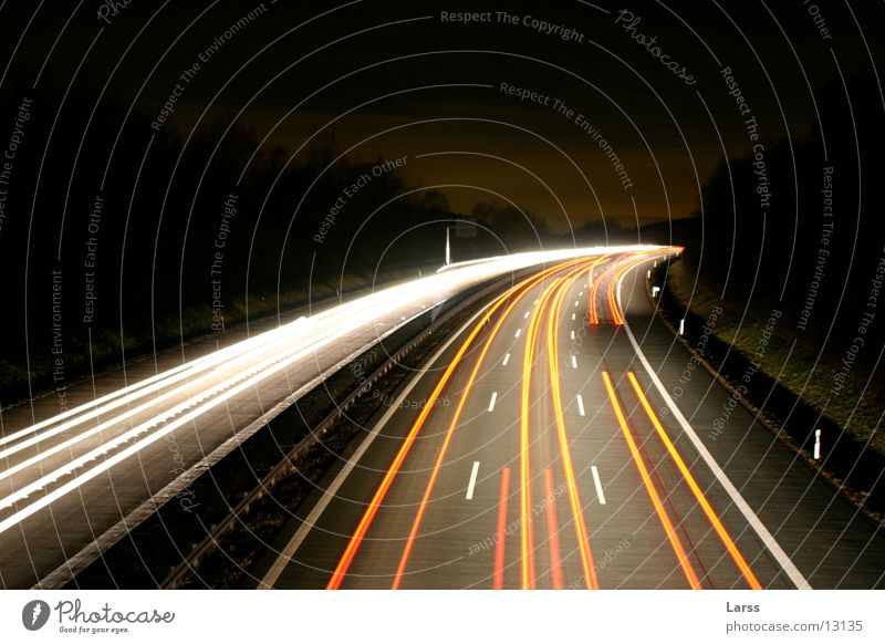 sauerlandlinie bei nacht 2 Autobahn Nacht Langzeitbelichtung Licht Geschwindigkeit Verkehr