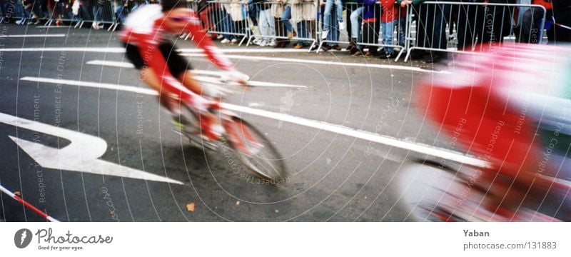 Windschatten: follow me Publikum Radrennen Rennrad Tour de France Asphalt Bewegung Sport Moral Fahrrad Helden der Landstraße Profi professionell