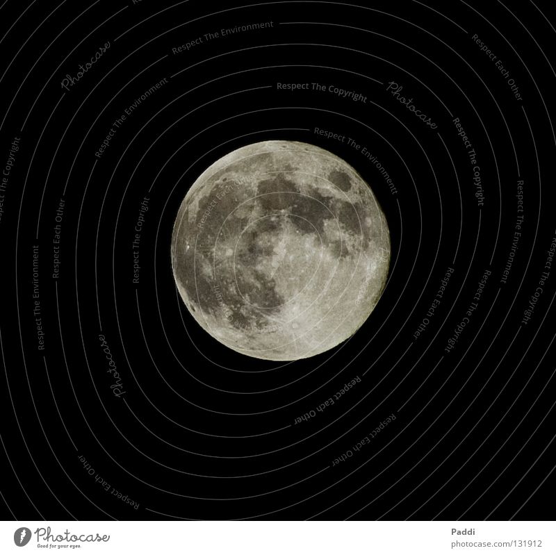 Wo wohnt der Mann im Mond? Vollmond Nacht schwarz NASA Vulkankrater träumen Mondschein Himmelskörper & Weltall Langzeitbelichtung Schönes Wetter Space moon