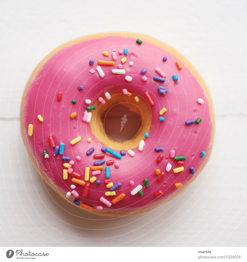 DO:NUT:EAT Lebensmittel Dessert Süßwaren Ernährung Essen Gefühle Stimmung rosa Krapfen Kalorienreich Snack Streusel mehrfarbig lecker geschmackvoll